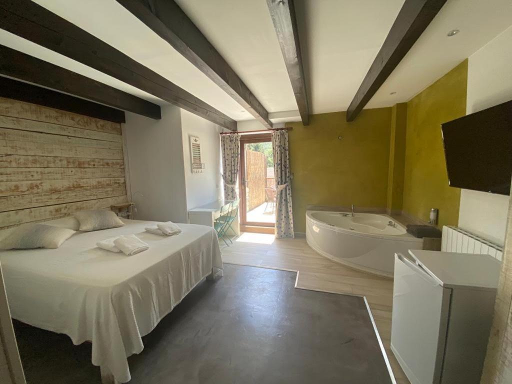 Boi Romanic Suites Barruera Exteriör bild